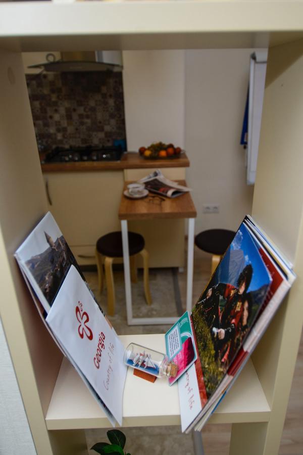 B-Lax Apartment Тбілісі Екстер'єр фото